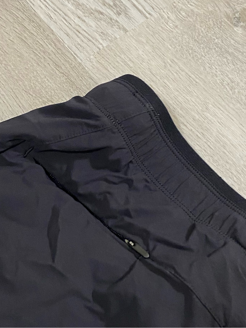 ARCTERYX Men's Lightweight Athletic Hiking Pant Incendo Black Athletic Small - Picture 6 of 13